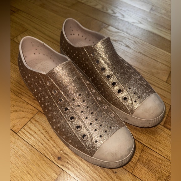 Women’s Native Jefferson Glitter Slip On - Picture 1 of 4